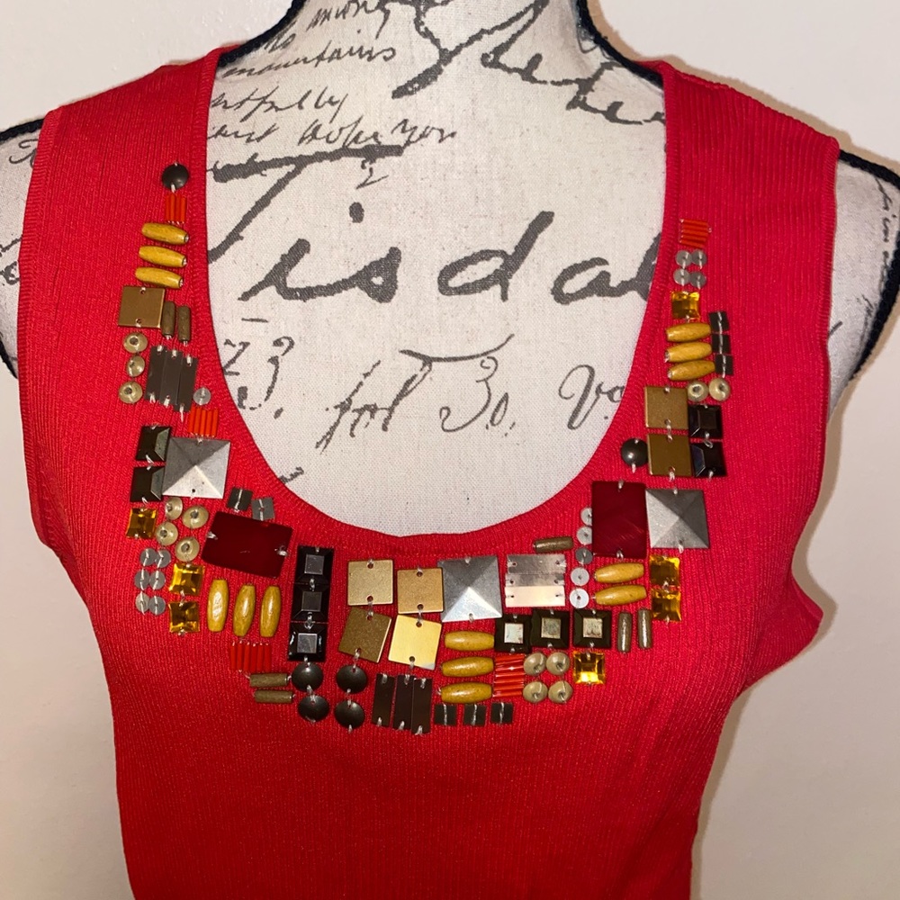 ❤️Ruby Rd. Beautiful Neck Accent Ribbed Top❤️ - Picture 4 of 10